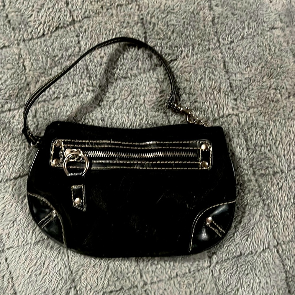 Cute clutch